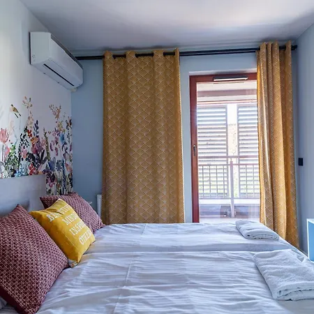 Waterlane Island Deluxe 1 By Grand *