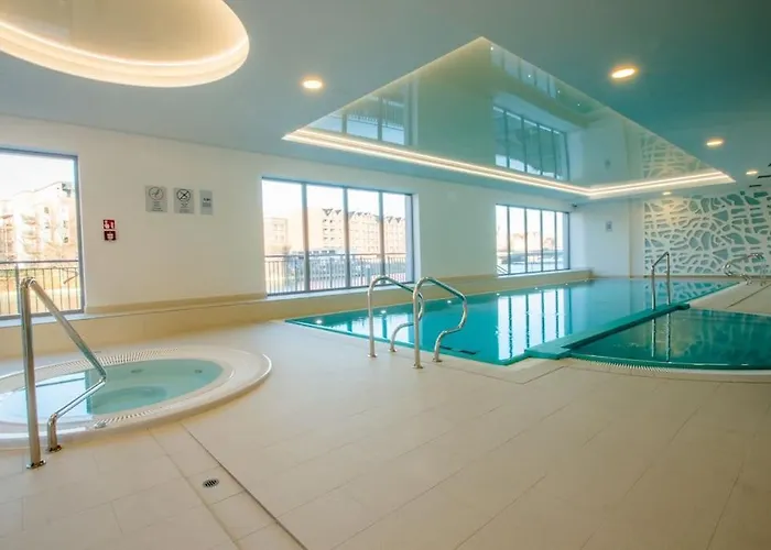 Waterlane Island Deluxe 1 By Grand