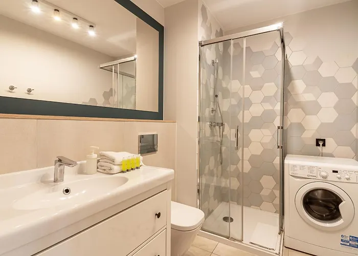 Waterlane Island Deluxe 1 By Grand